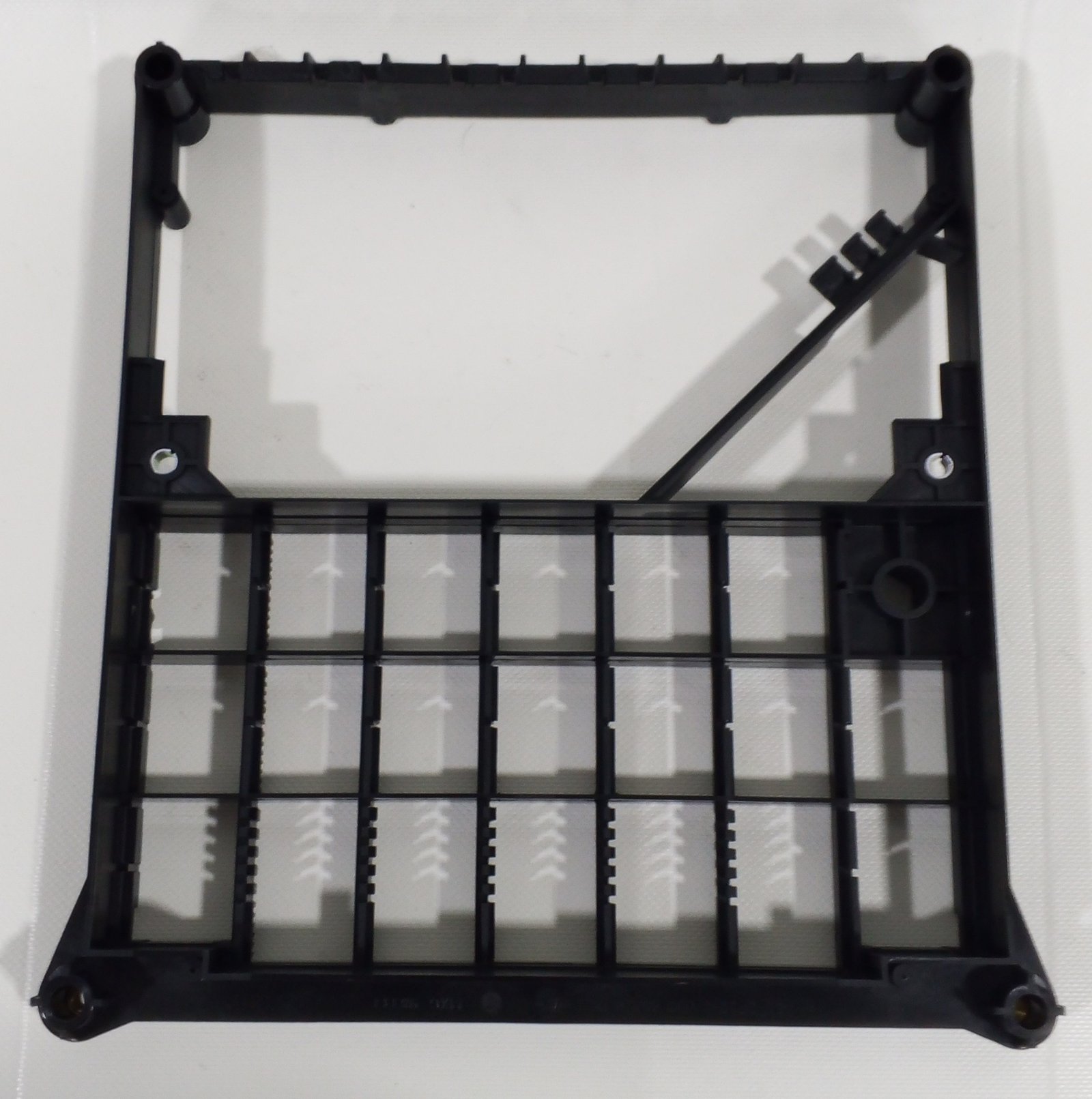 A 000 540 08 23 Mercedes-Benz Electrical Connector Genuine OEM - Image 3