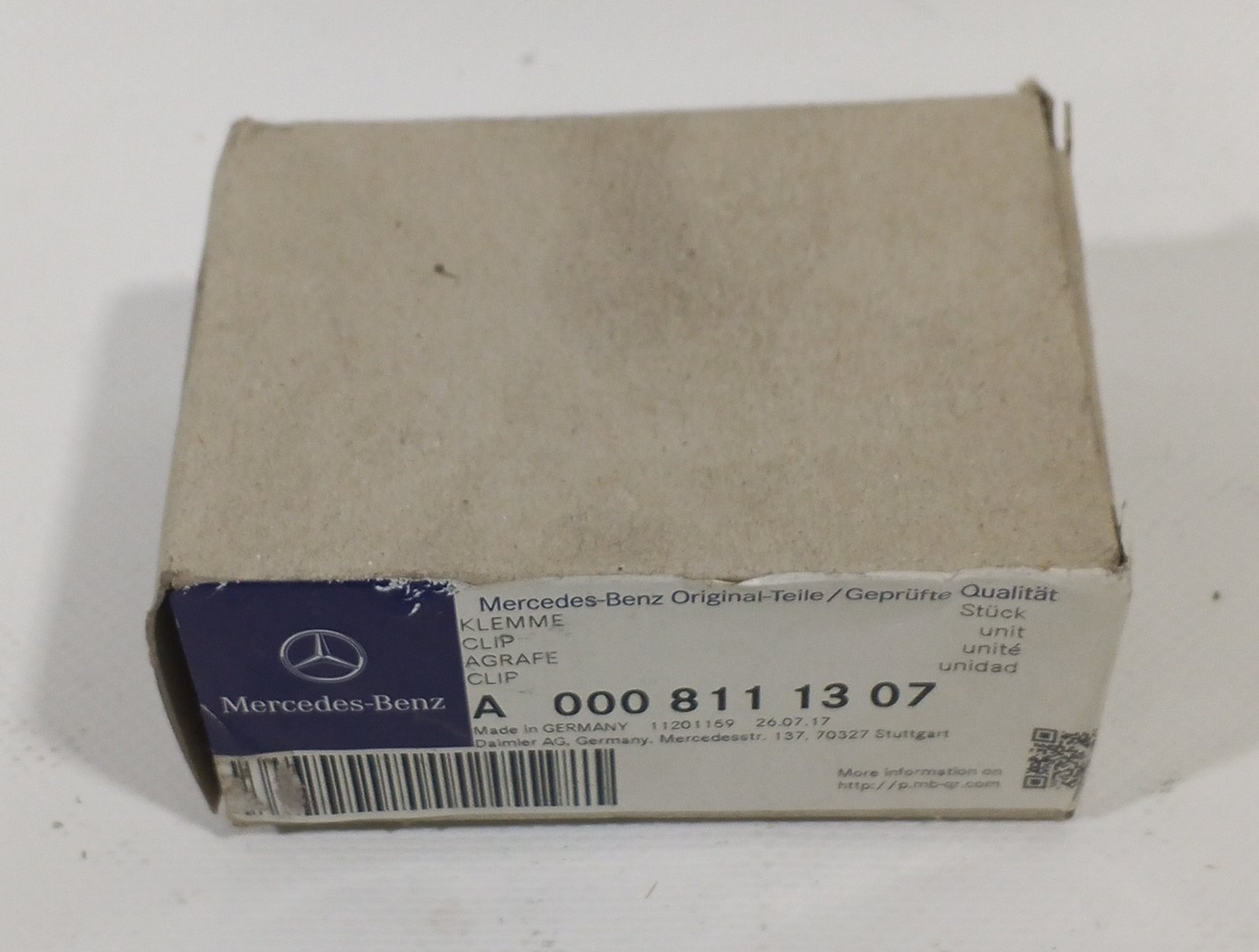 A 000 811 13 07 Mercedes-Benz Clip Genuine OEM