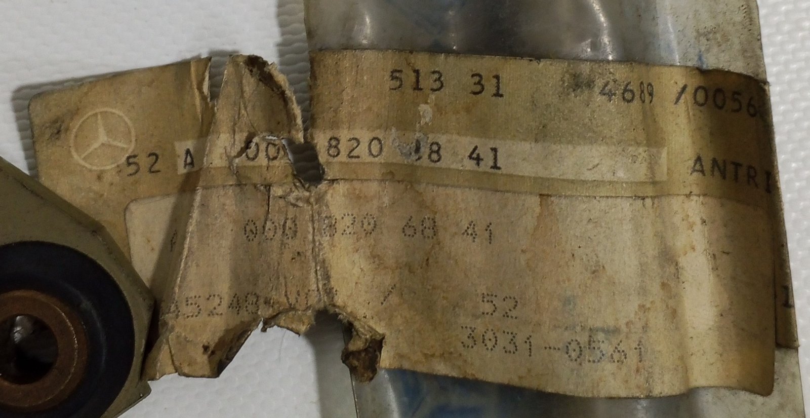 A 000 820 68 41 Mercedes-Benz Drive Rod Genuine OEM - Image 4