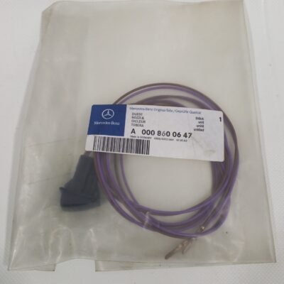 A 000 860 06 47 Mercedes-Benz Nozzle Genuine OEM