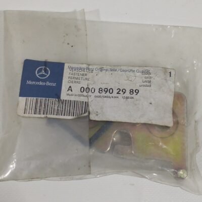 A 000 890 29 89 Mercedes Fastener Clip Genuine OEM Closure Fixing Part