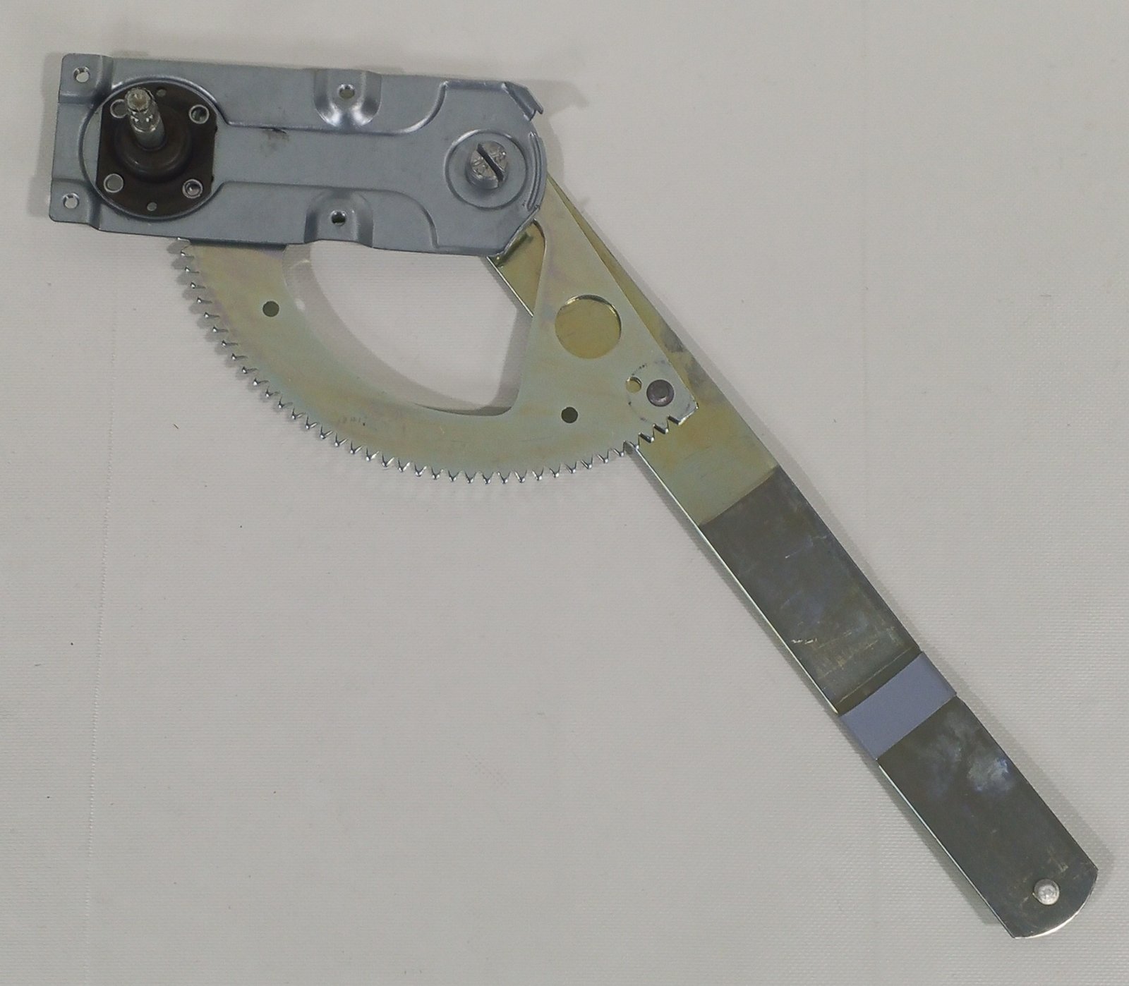 A 641 720 02 46 Mercedes Window Regulator Genuine OEM - Image 2