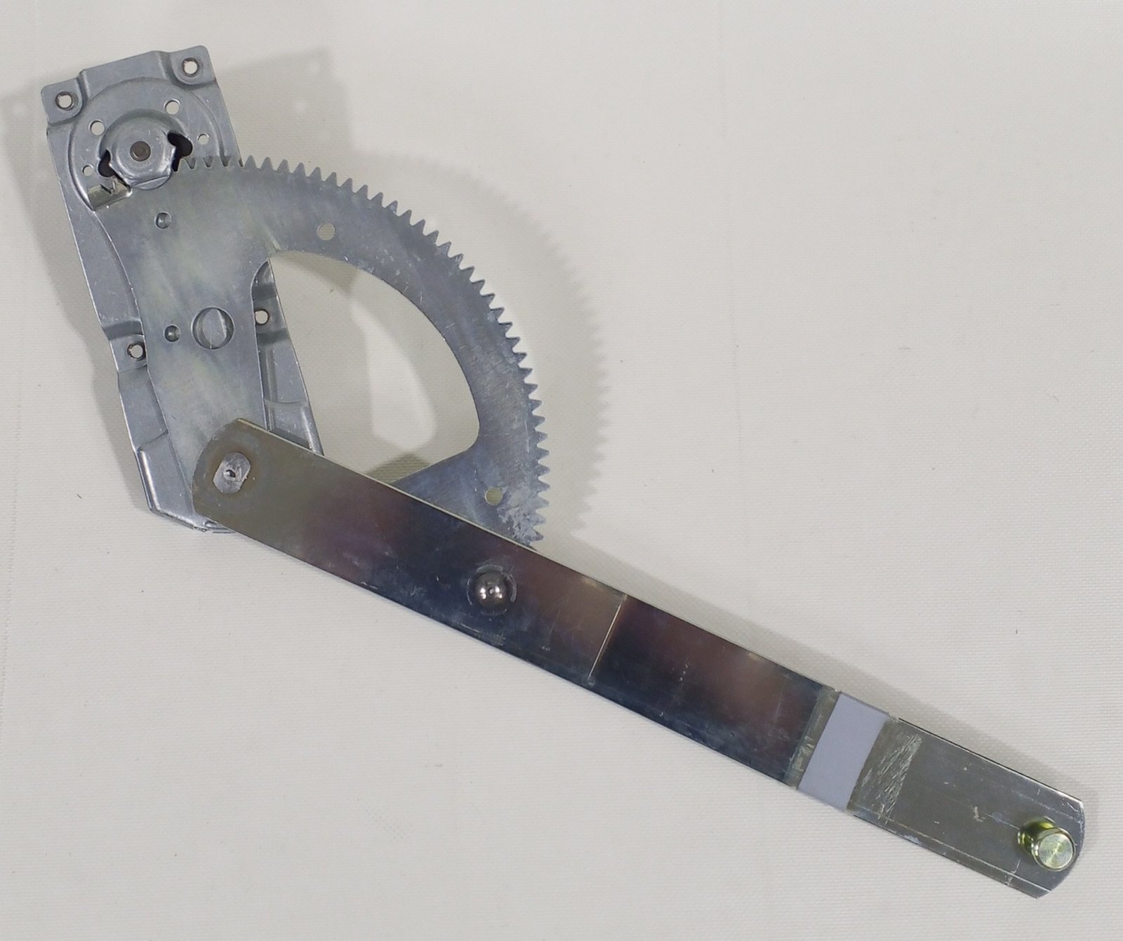 A 641 720 02 46 Mercedes Window Regulator Genuine OEM - Image 3