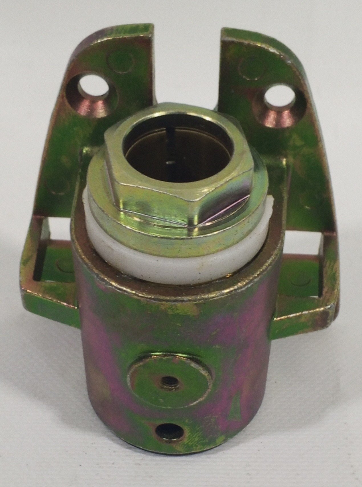 A 641 810 00 12 Mercedes-Benz Bearing Support Genuine OEM Mounting - Image 4