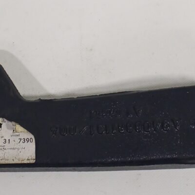 A 940 666 11 31 Mercedes-Benz Console Bracket Genuine OEM Truck Body Support