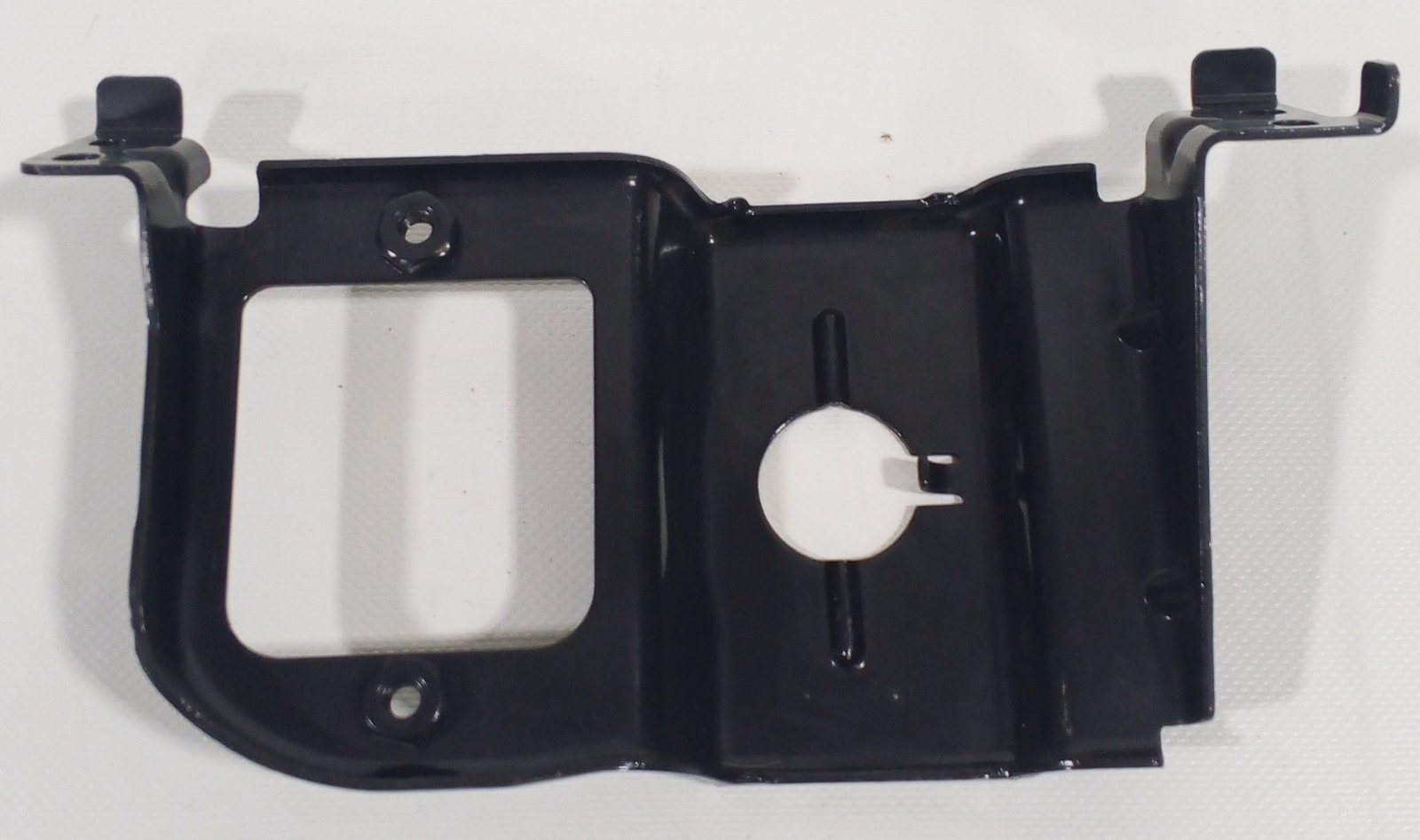 A 943 689 01 14 Mercedes Bracket OEM - Image 2