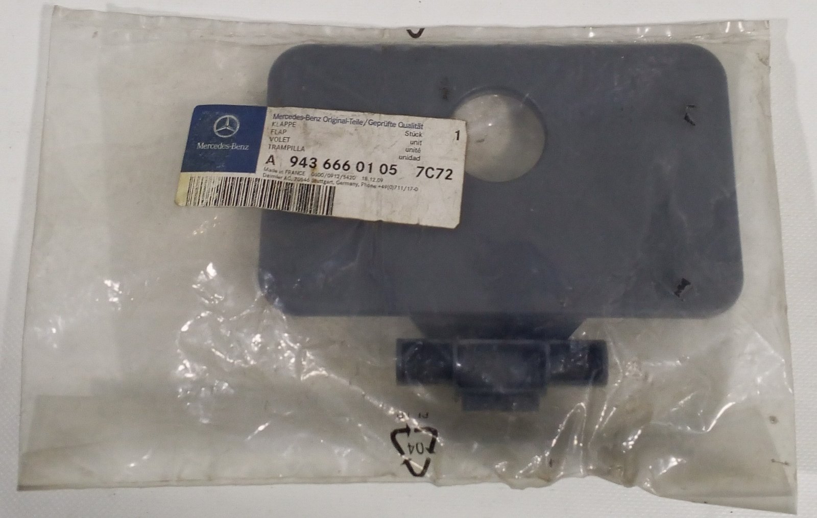 A 943 666 01 05 Mercedes-Benz Flap Cover Genuine OEM Truck Body Lid