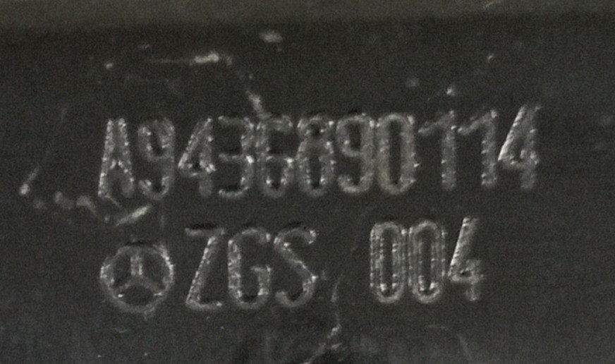 A 943 689 01 14 Mercedes Bracket OEM - Image 3