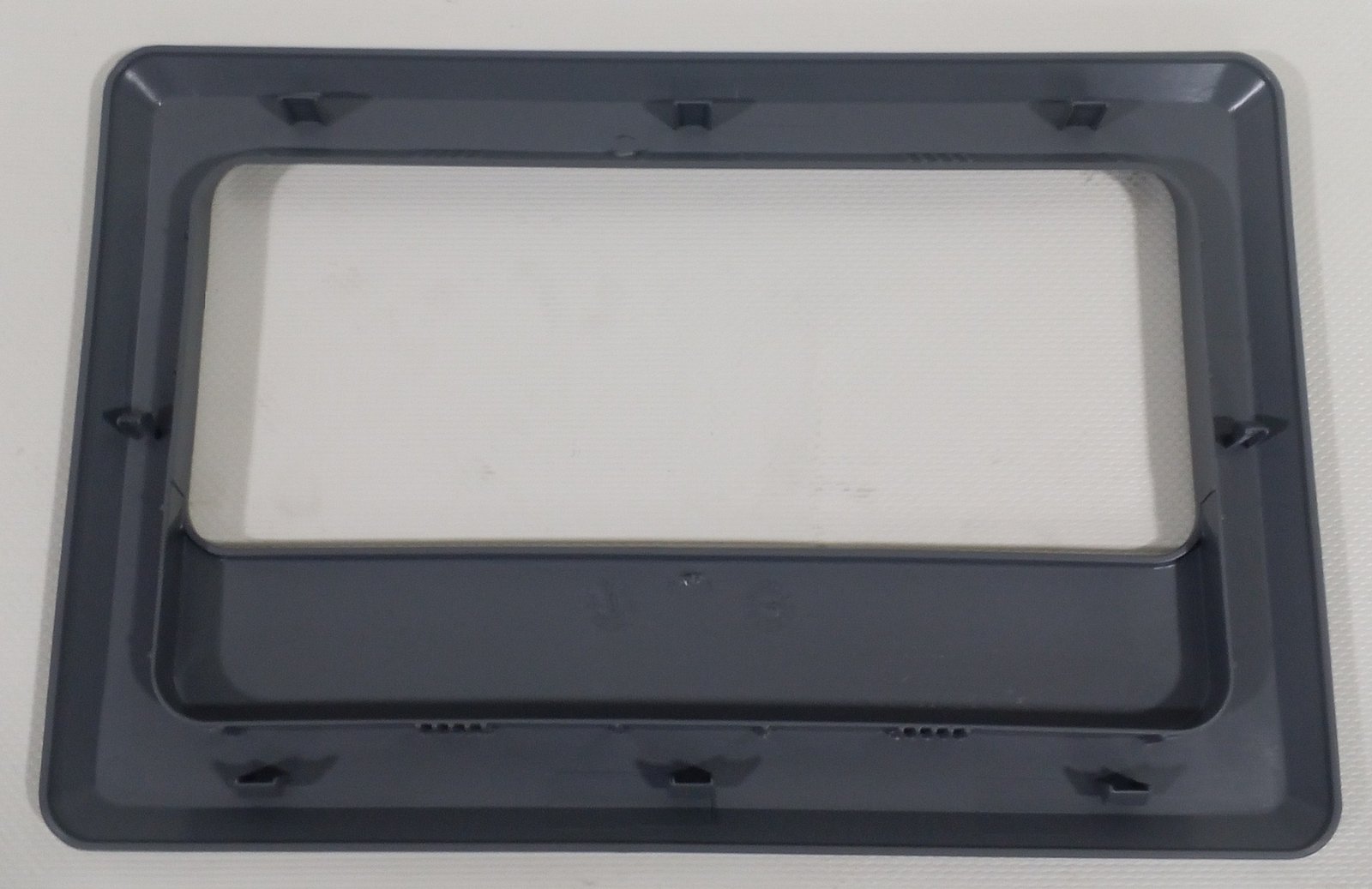 A 943 695 08 57 Mercedes-Benz Ornamental Cover Genuine OEM Truck Body Trim - Image 3