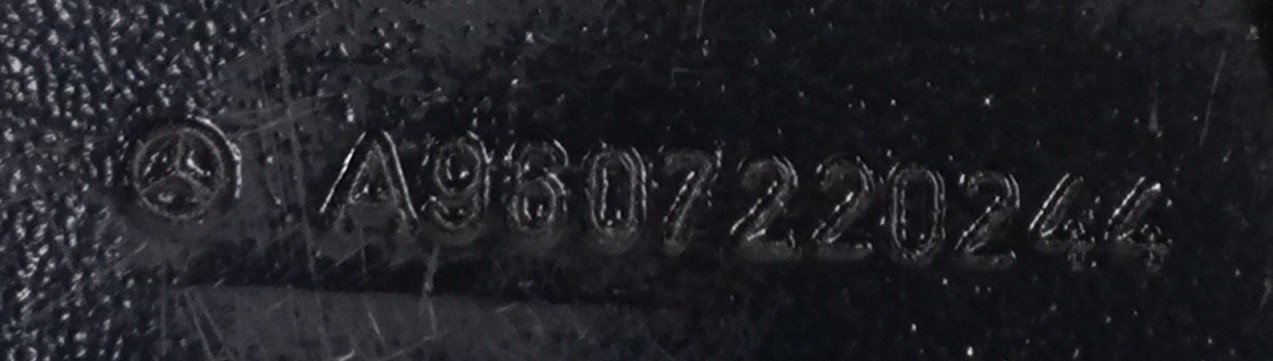 A 960 722 02 44 Mercedes Actros Door Hinge Upper Right Genuine OEM - Image 4