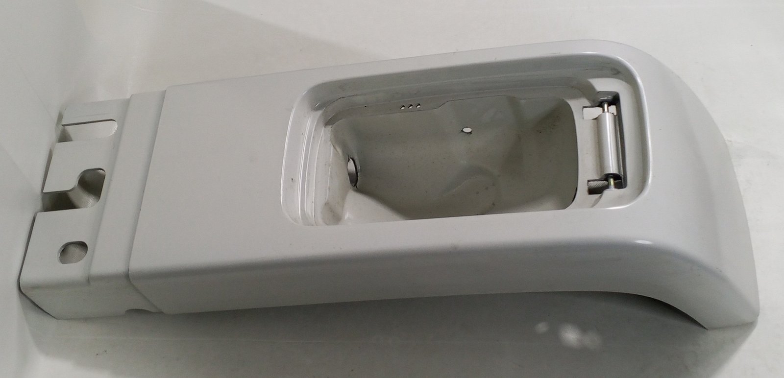 A 641 880 98 70 Mercedes Front Bumper Face Bar Genuine OEM - Image 3