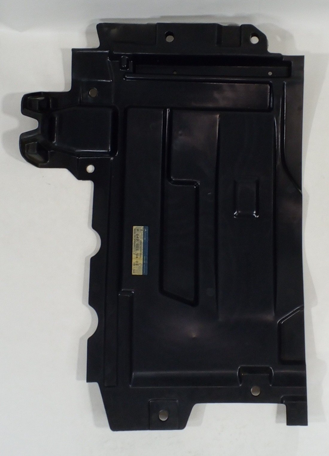 A 649 881 04 01 Mercedes Front Fender Genuine OEM - Image 2