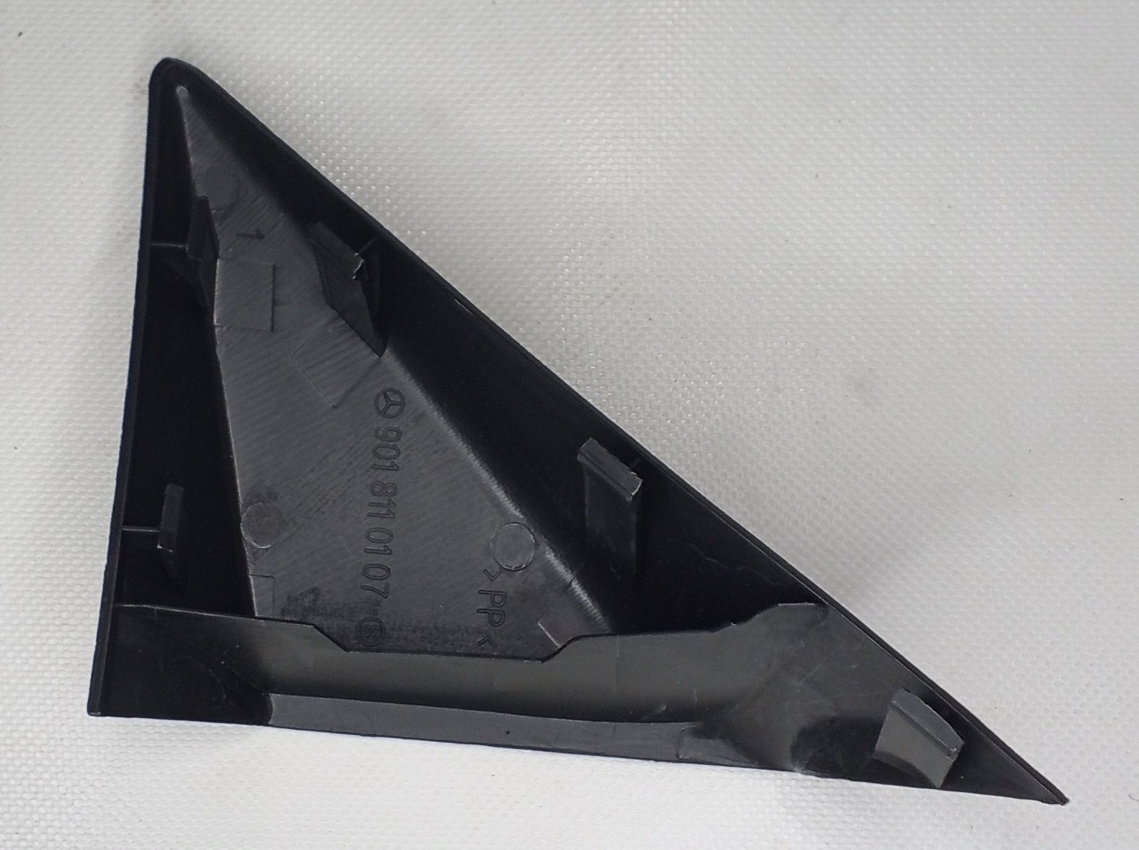 A 901 811 01 07 Mercedes Bumper Joint Cover Genuine OEM - Image 3