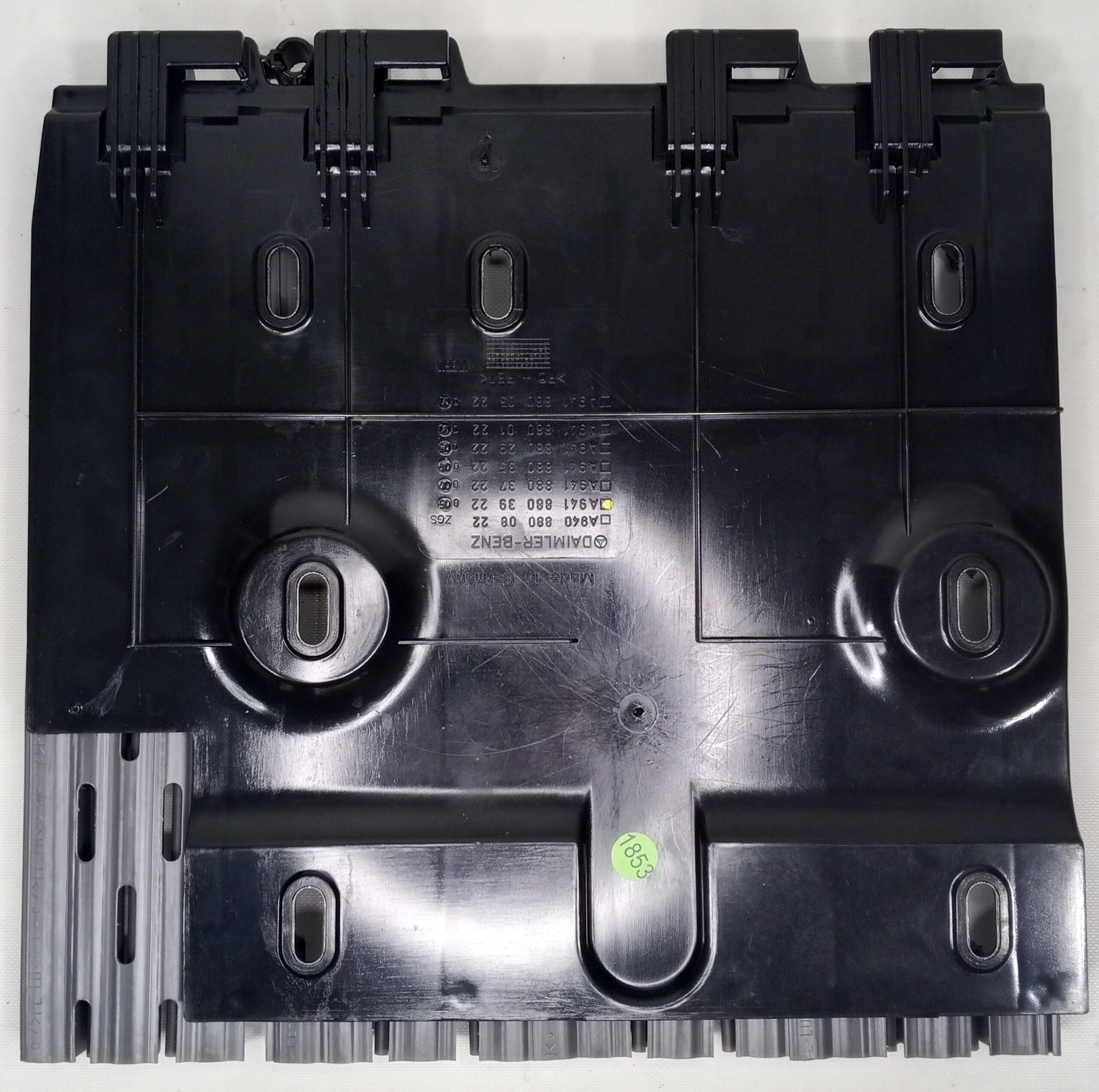 A 941 880 39 22 Mercedes Splash Guard Genuine OEM - Image 3