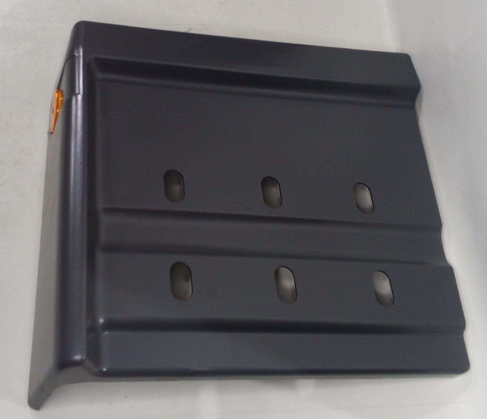 A 941 881 16 01 Mercedes Front Fender Genuine OEM Actros - Image 4