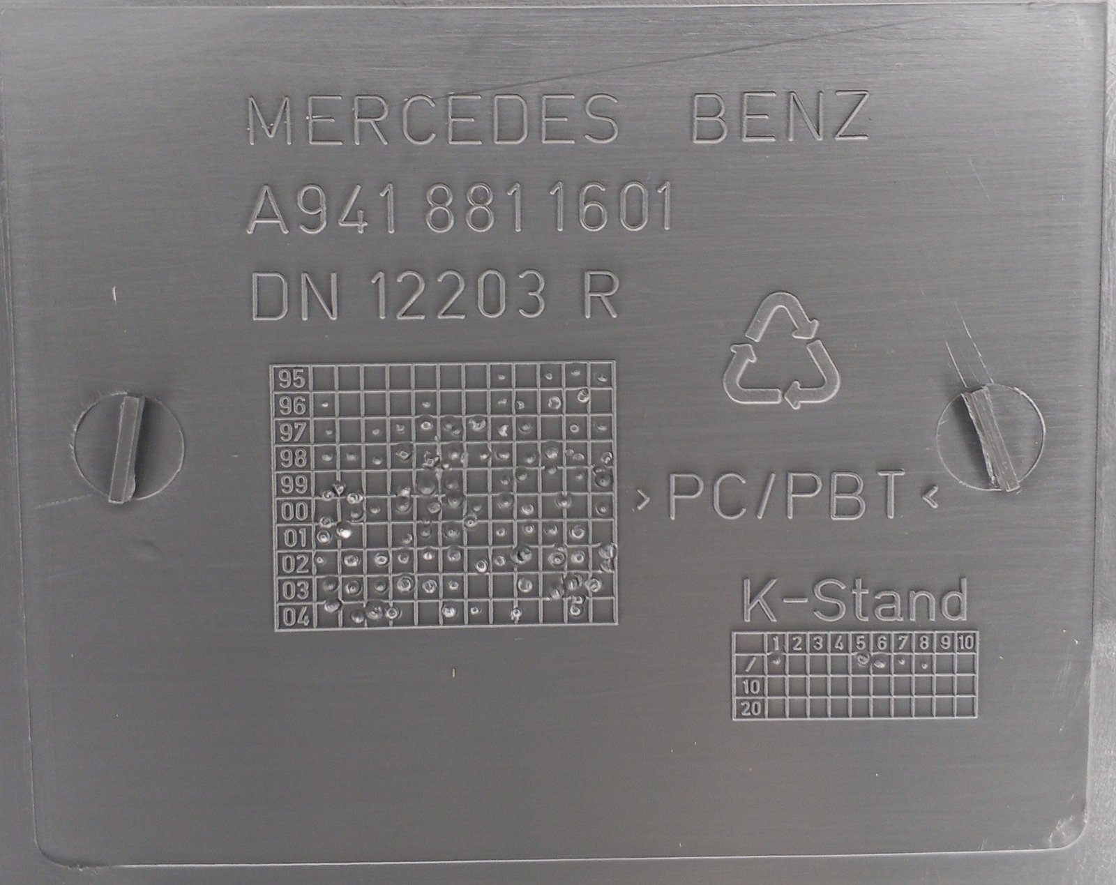 A 941 881 16 01 Mercedes Front Fender Genuine OEM Actros - Image 6