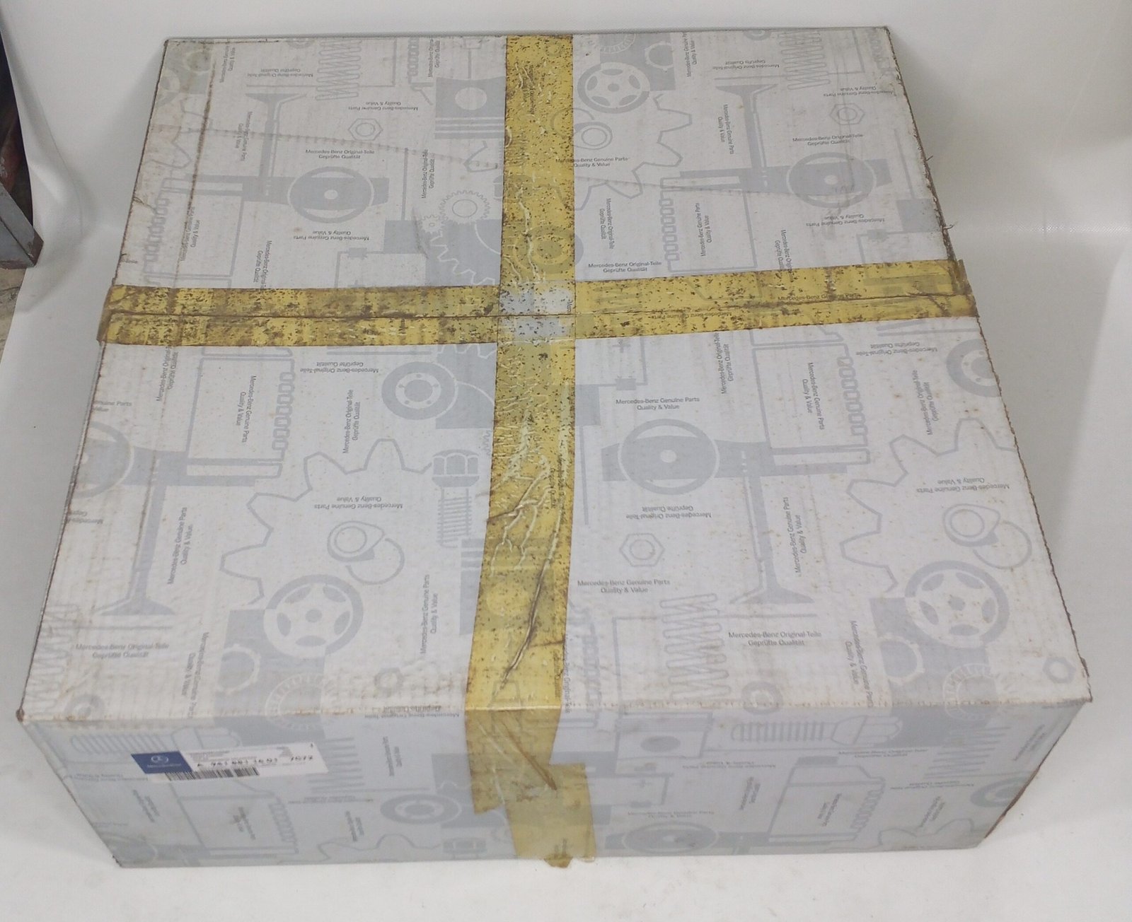 A 941 881 16 01 Mercedes Front Fender Genuine OEM Actros