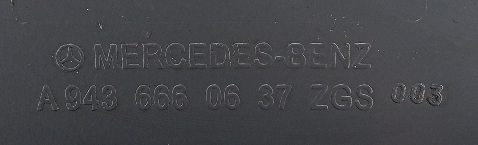 A 943 666 06 37 Mercedes Cover Genuine OEM - Image 4