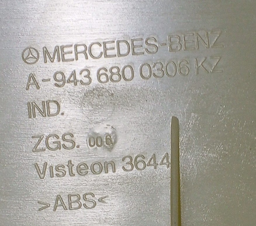 A9436800306 Mercedes Interior Panelling Genuine OEM - Image 4
