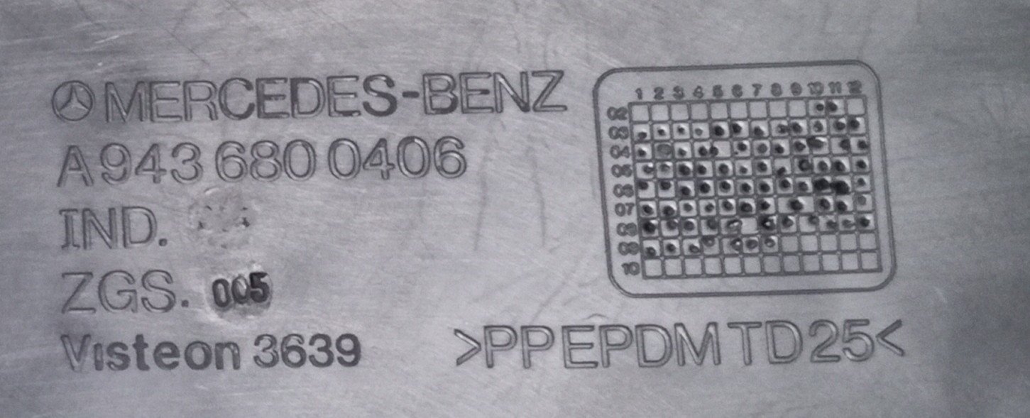 A9436800406 Mercedes Interior Panelling Genuine OEM - Image 4