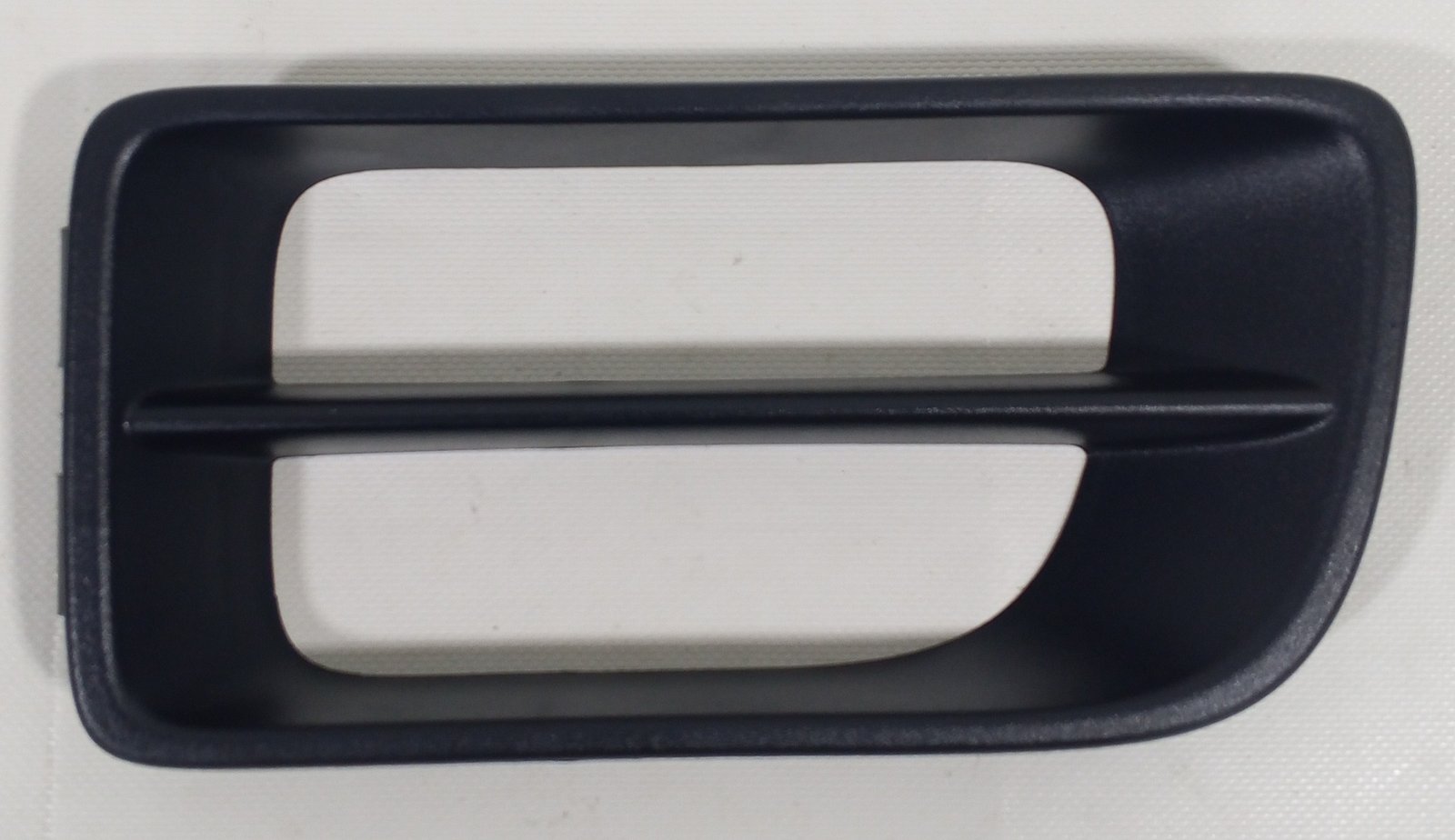 A 943 884 00 60 Mercedes Nozzle Scoop Genuine OEM Air Intake Cover - Image 2