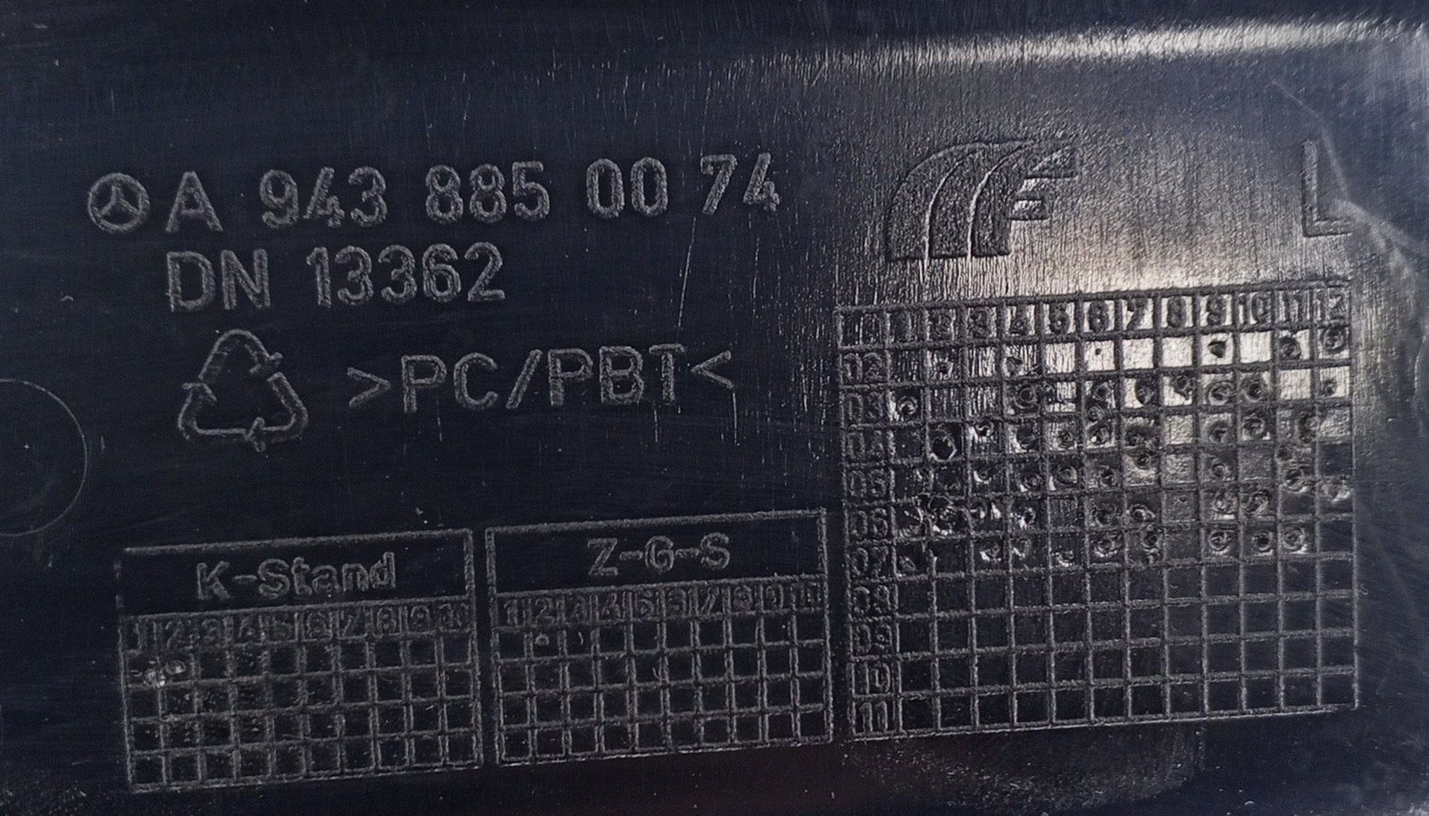 A 943 885 00 74 Mercedes Fender Skirt Genuine OEM - Image 3