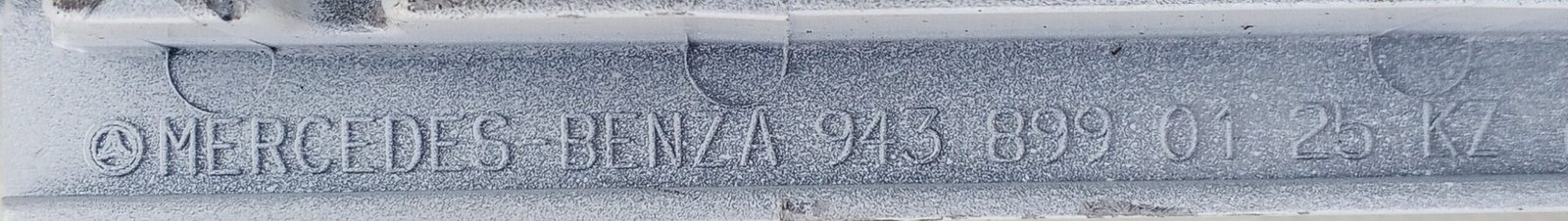 A 943 899 01 25 Mercedes Ornamental Cover Genuine OEM - Image 4