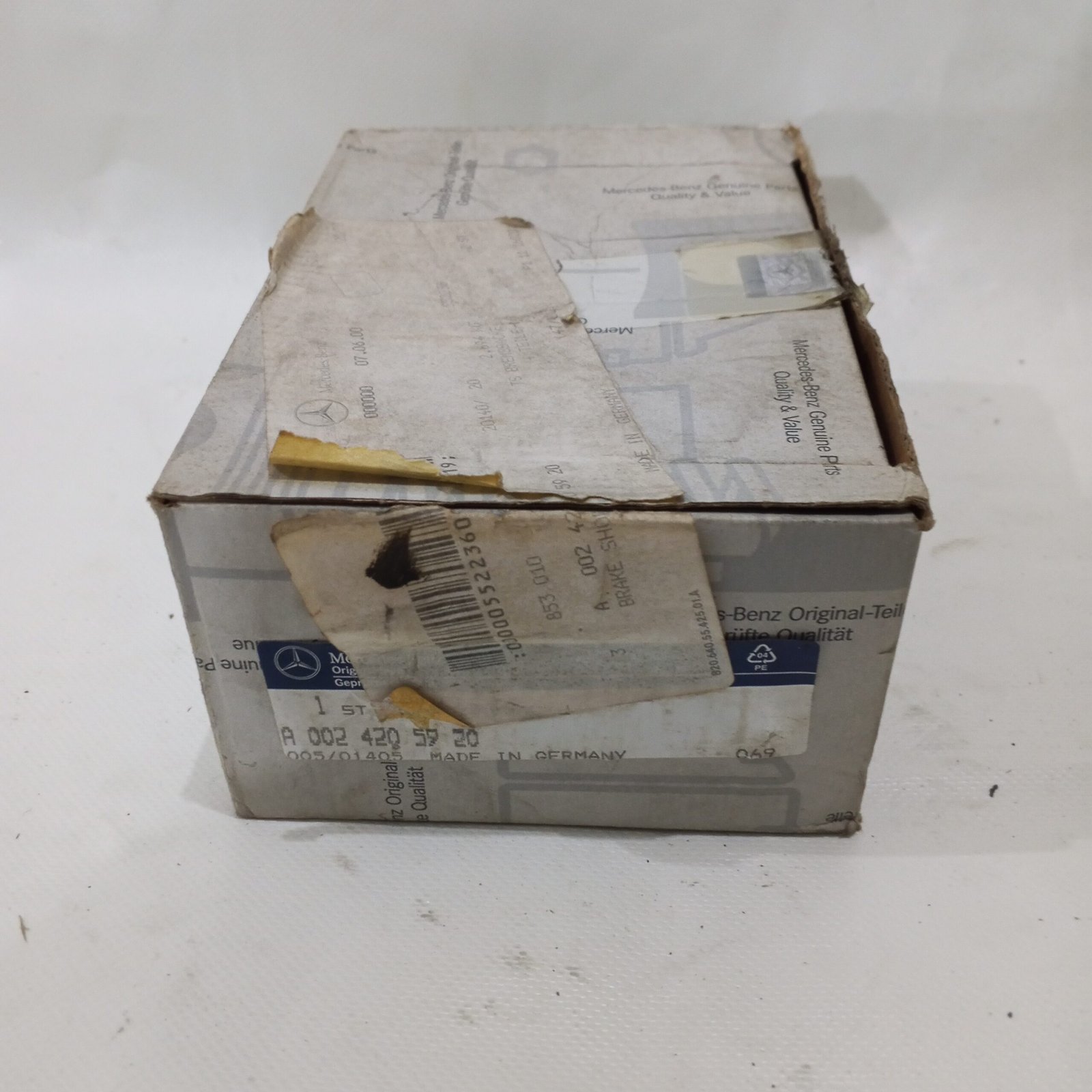 A0024205920 Mercedes-Benz Brake Shoe Set, Parking Brake - Image 2