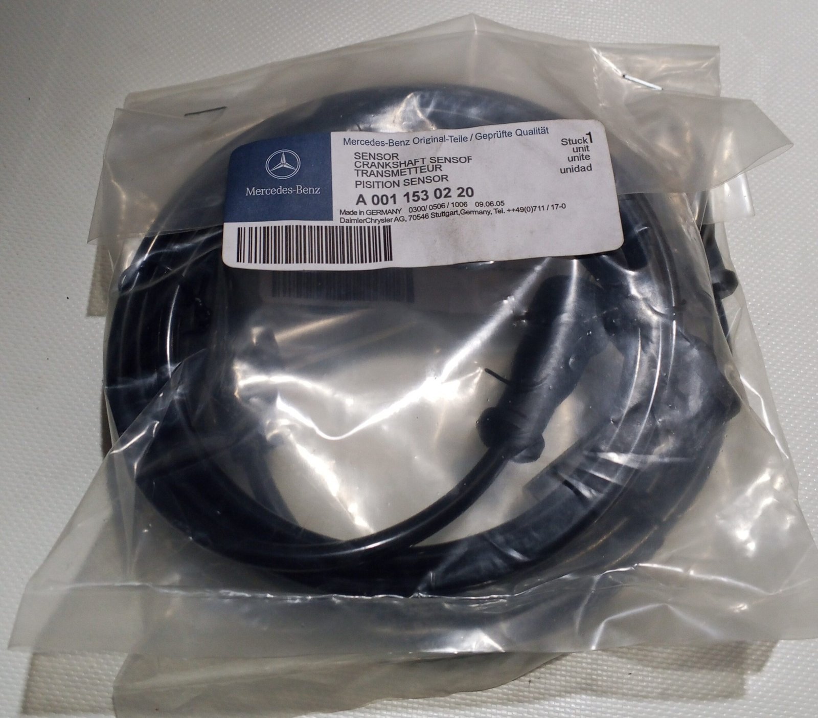 A0011530220 MERCEDES-BENZ SENSOR, ENGINE SPEED - Image 2