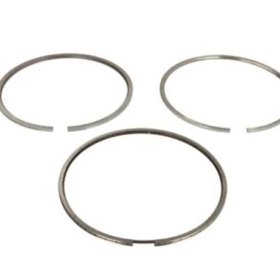 005 26 N0 MAHLE PISTON RING SET
