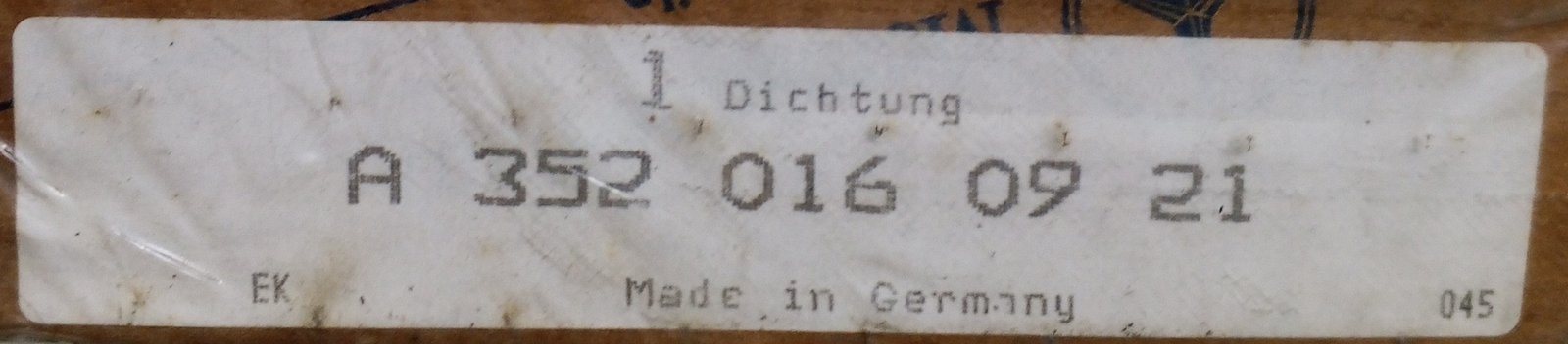 A3520160921 MERCEDES-BENZ GASKET, CYLINDER HEAD COVER - Image 3
