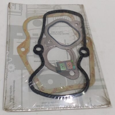 A4570108320 MERCEDES-BENZ GASKET SET, CYLINDER HEAD